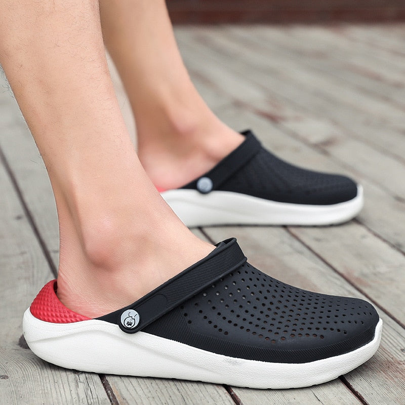 2019 Summer New Men's Sandals EVA Lightweight Hollow Beach Slippers Non-slip Men Women Garden Clog Shoes Casual Flip Flops